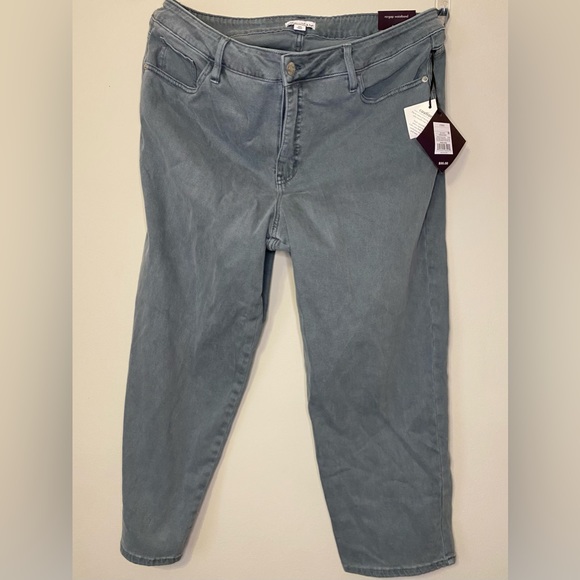 Ava and Viv High Waist Jeans - Picture 2 of 4